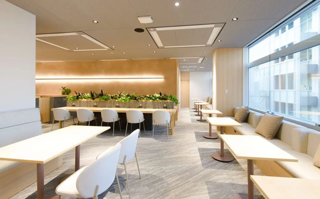 東京駅のコワーキングスペースEXPRESS WORK-Lounge