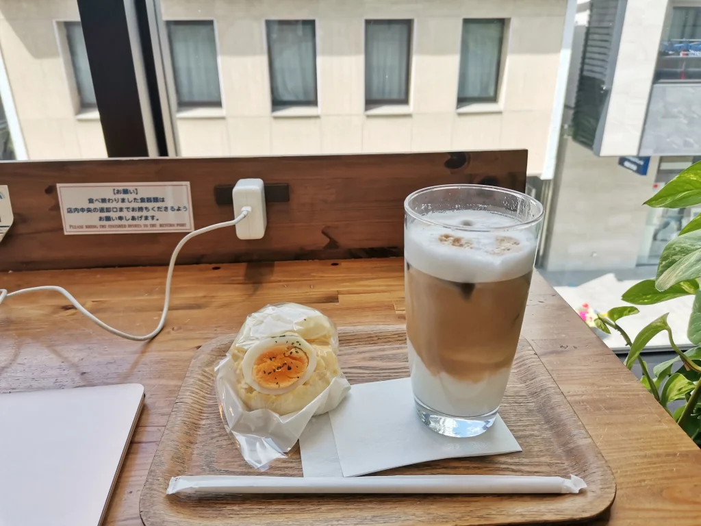 元町の電源カフェ　The Best Cheesecakes Cafe元町店